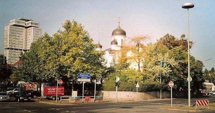 15_2006_14_m_BerlinResurrectionCathedrale-720x380